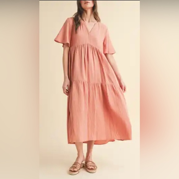 Umgee Dresses & Skirts - Women’s Umgee pink Boho dress L